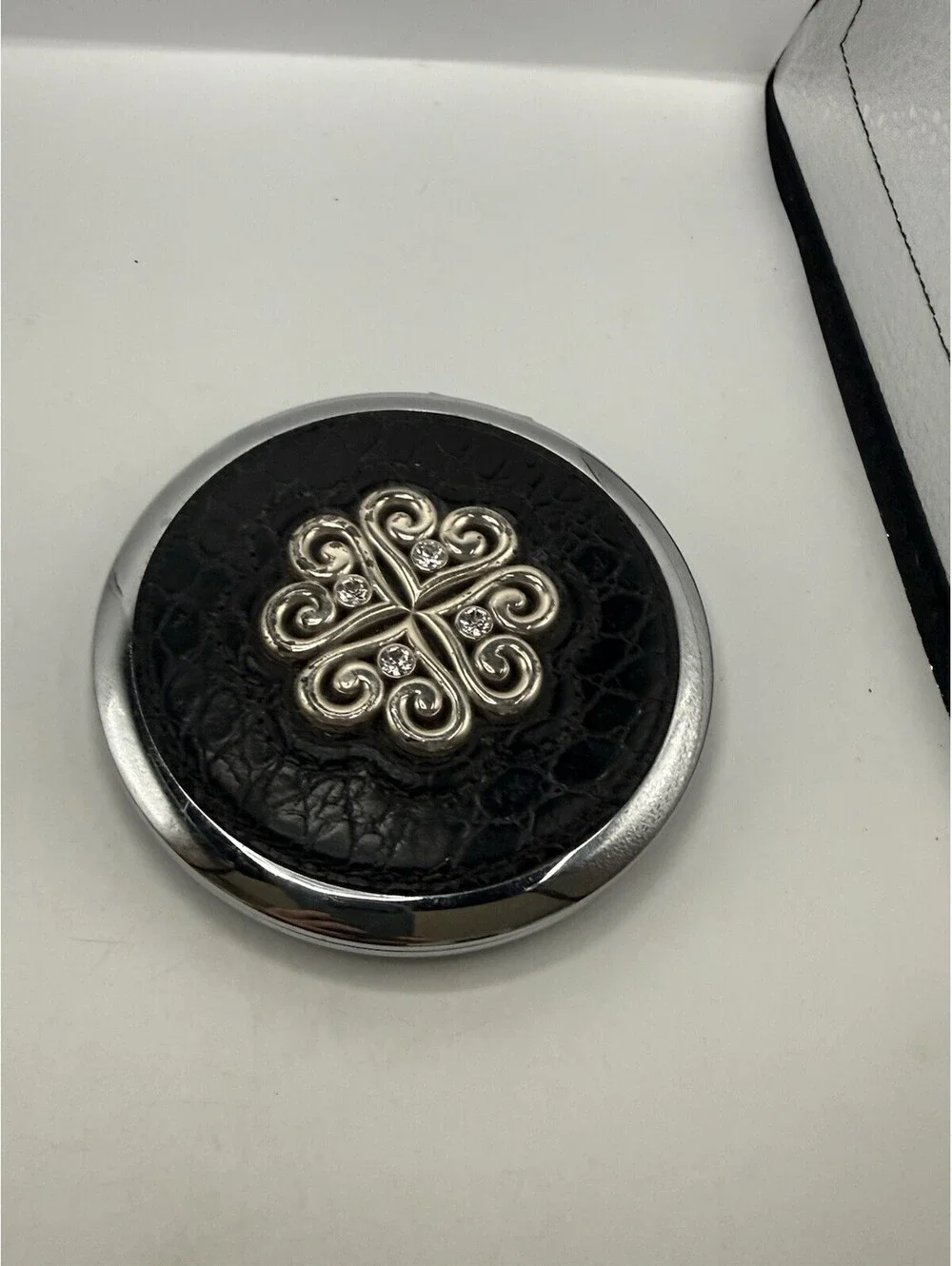 Brighton Ferrara Round Compact Mirror Dual Preowned